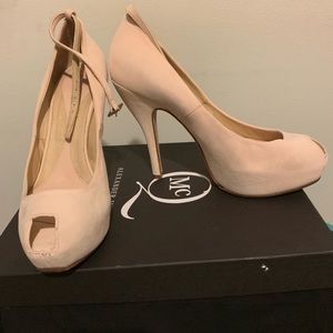 Rare!!! Alexander McQueen peep toe. BEAUTIFUL!!